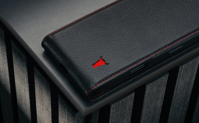 iPhone 17 Pro Max Leder-Flip-Case (MagSafe-Laden) Feature Focus