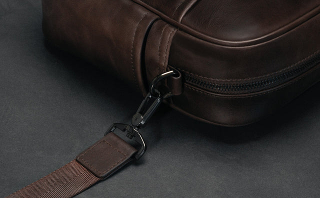 Leder Crossbody Umhängetasche Feature Focus