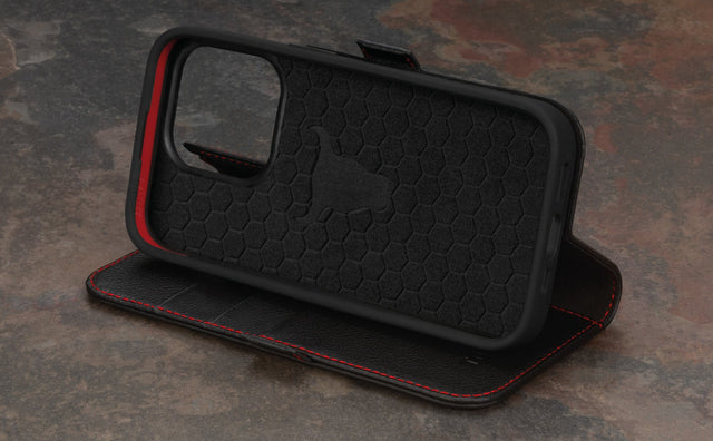 iPhone 15 Pro Lederhülle Feature Focus