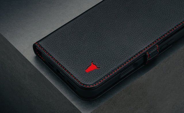 iPhone 16 Plus Lederhülle (mit Standfunktion und MagSafe Laden) Feature Focus