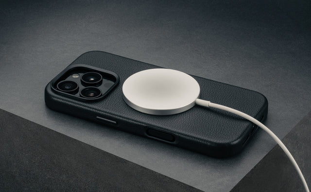 iPhone 16 Pro Leder Bumper Hülle Feature Focus