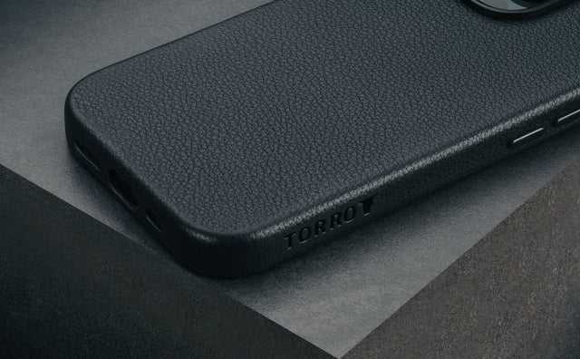 iPhone 16 Schlank Leder Bumper Hülle Feature Focus