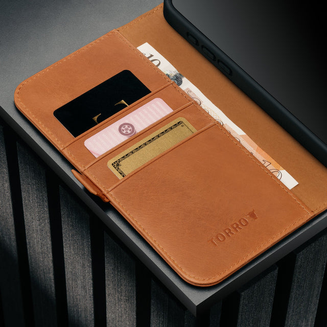 Card holder inside the Tan Leather Case for iPhone 17