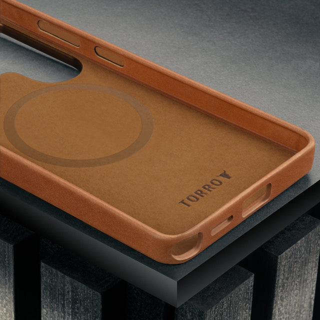 Microfibre lining in. theTan Leather Bumper Case for Galaxy S26 Ultra