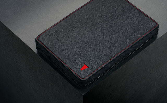 Reisebrieftasche aus Leder Feature Focus