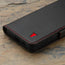 Schwarzes Lederetui mit roten Details für das Samsung Galaxy S24 Plus